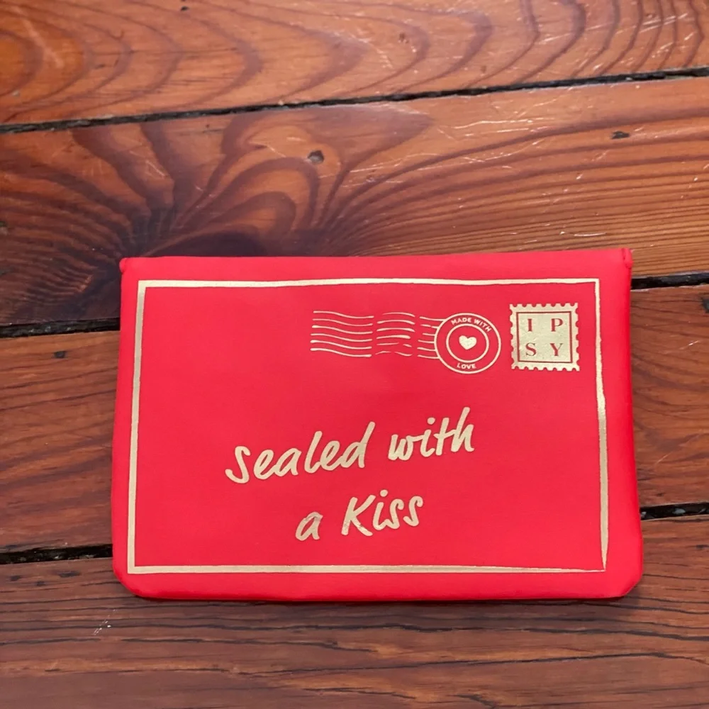 ipsy cosmetic bag